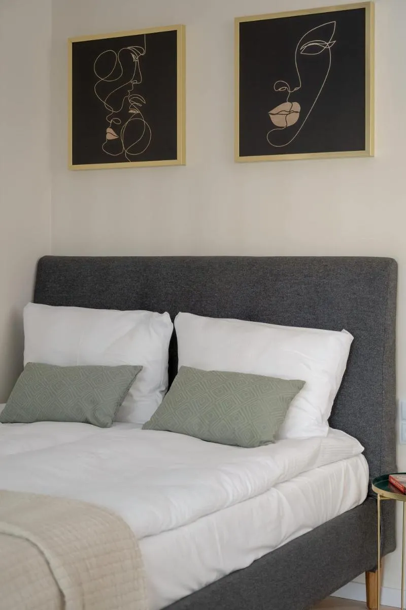 Image 6 of Old Town River Suite with Balcony & Parking Wrocław by Noclegi Renters