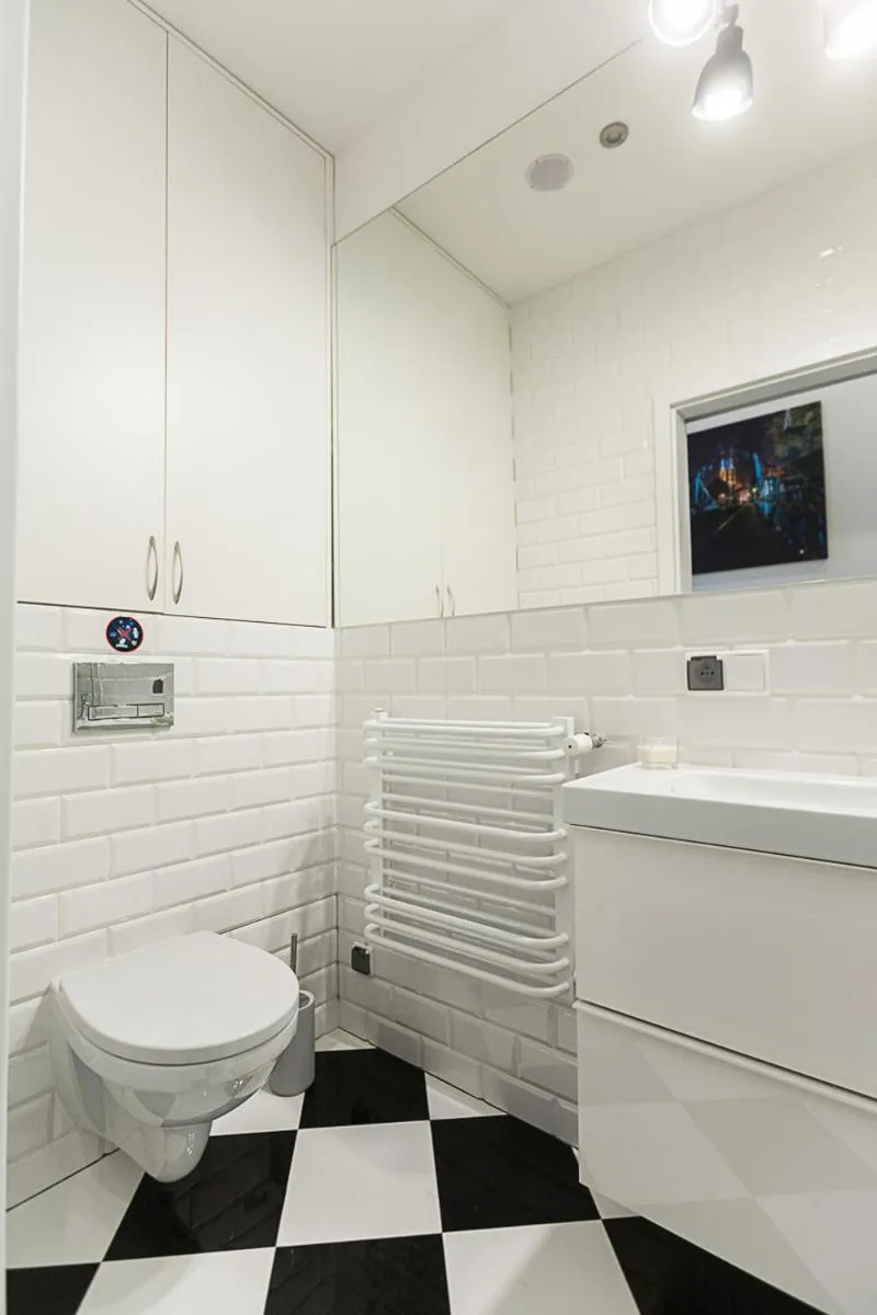 Image 2 of Plac Św. Macieja Apartment ~ Self Check-In 20h