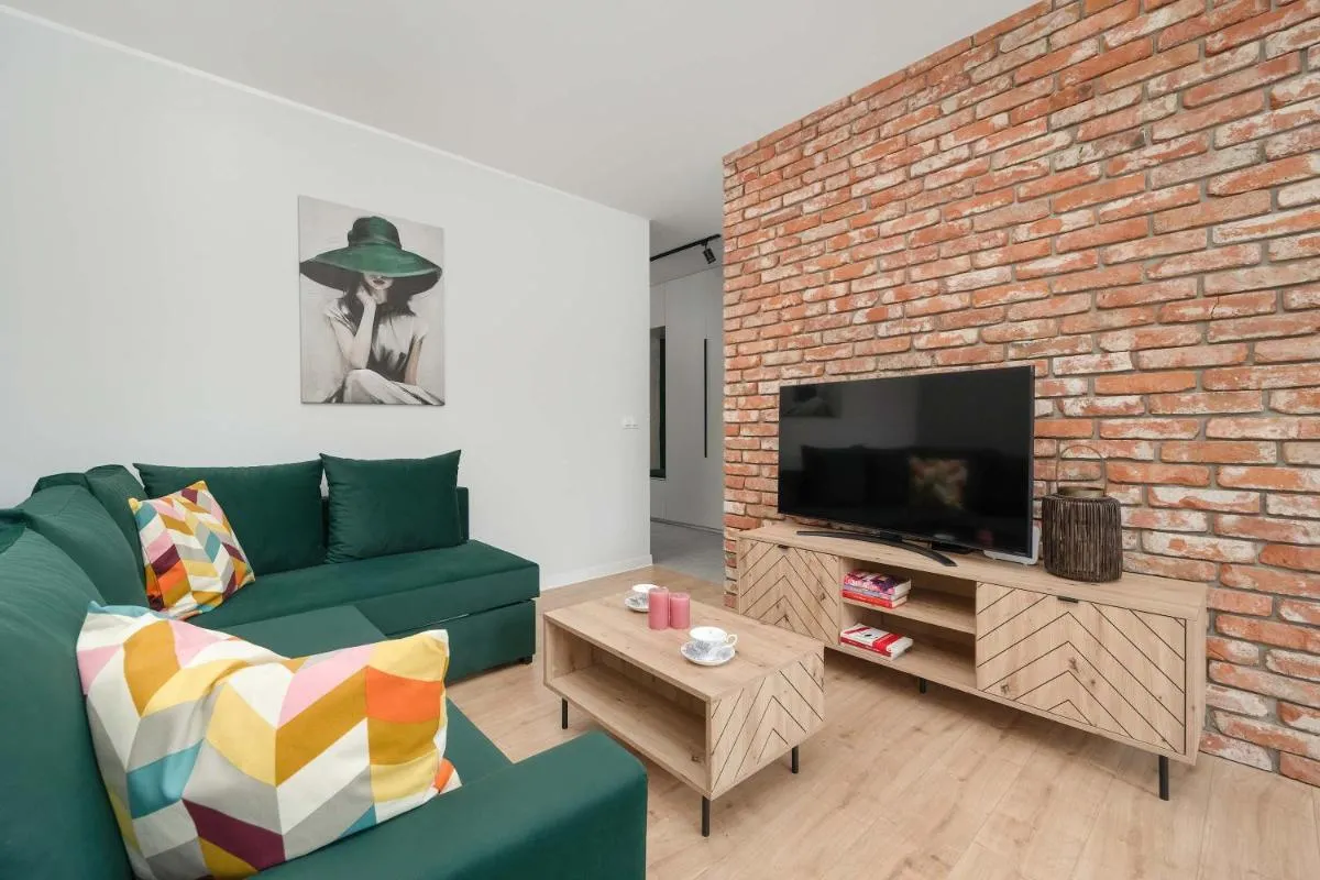 Image 3 of Przytulny Apartament z Tarasem & Balkonem by Noclegi Renters