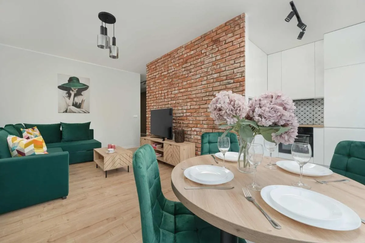 Image 5 of Przytulny Apartament z Tarasem & Balkonem by Noclegi Renters