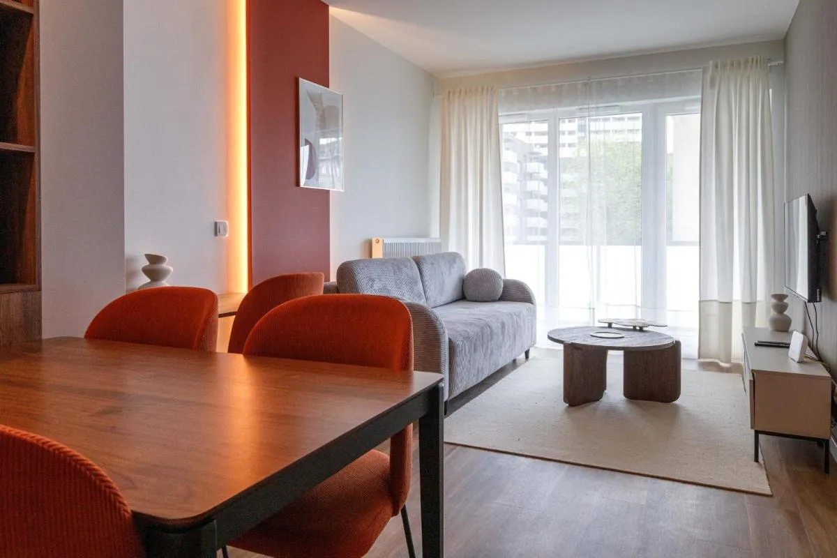 Image 1 of Quorum Apartments by UniqueRent