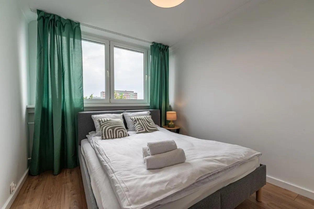 Image 1 of RentPlanet – Apartament Borowska