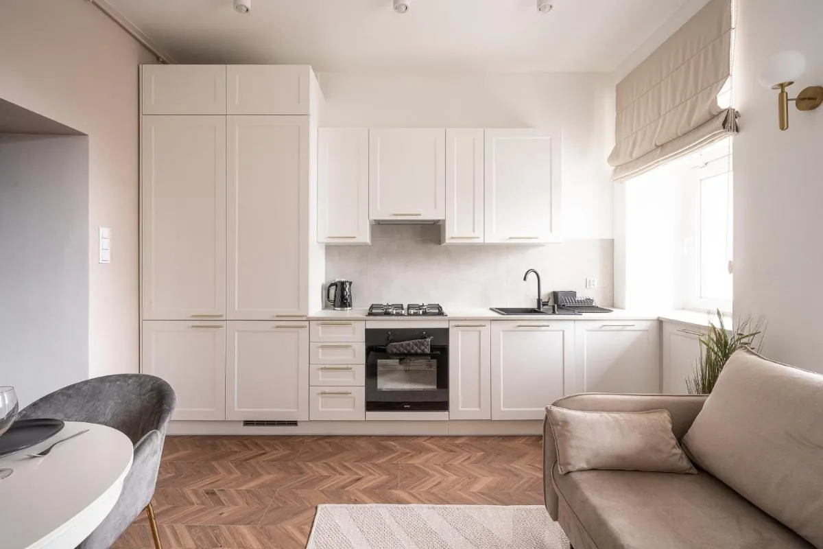 Image 1 of RentPlanet – Apartament Środkowa