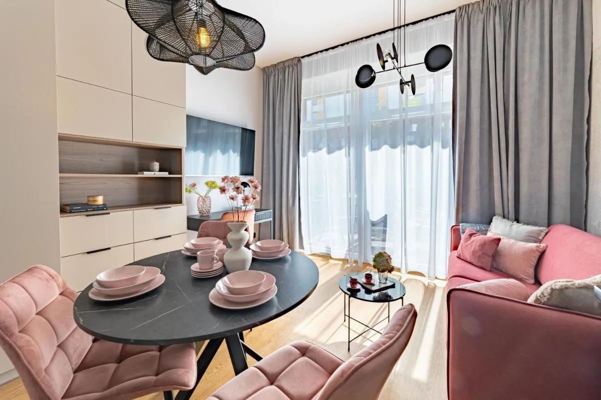Image 3 of RentPlanet – Apartamenty Dmowskiego