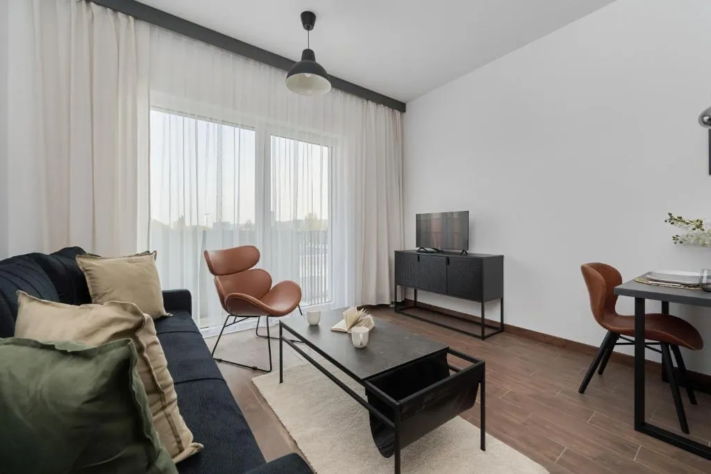 Image of Rent like home – Spacious Studio with Balcony Słonimskiego 2