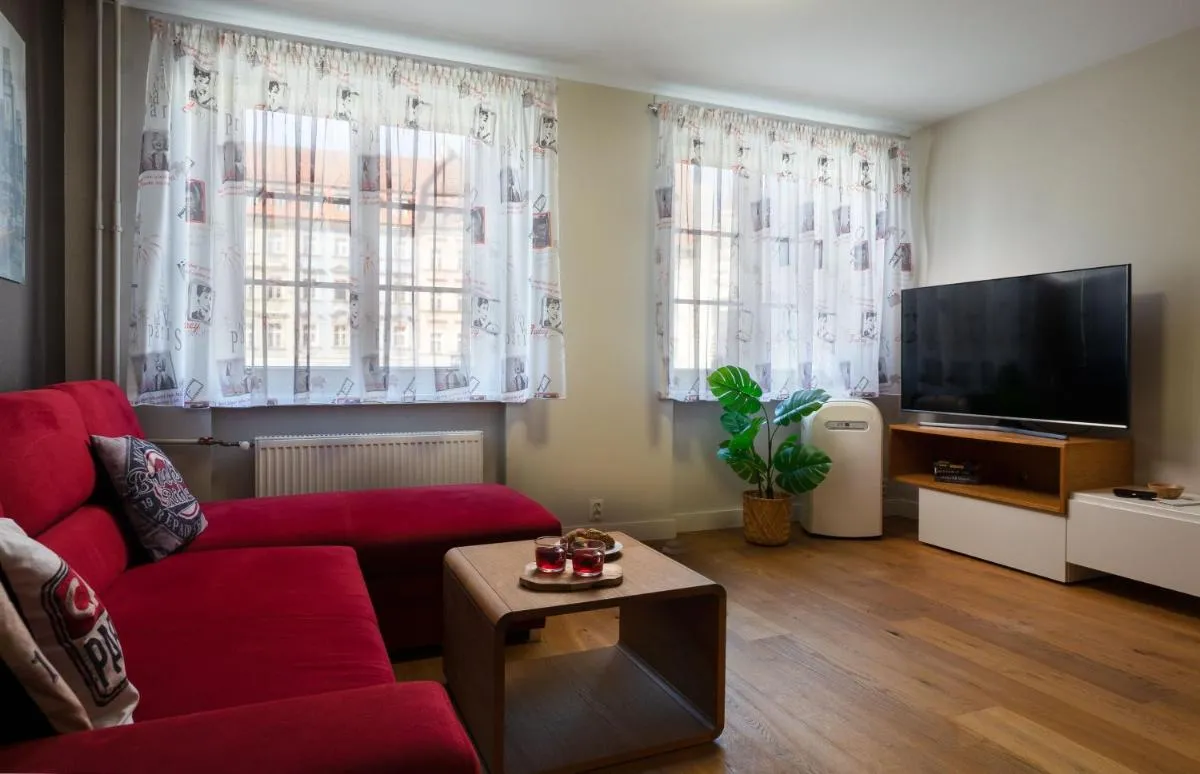 Image 4 of Route 66 Apartment Old Town – ProperUNIT