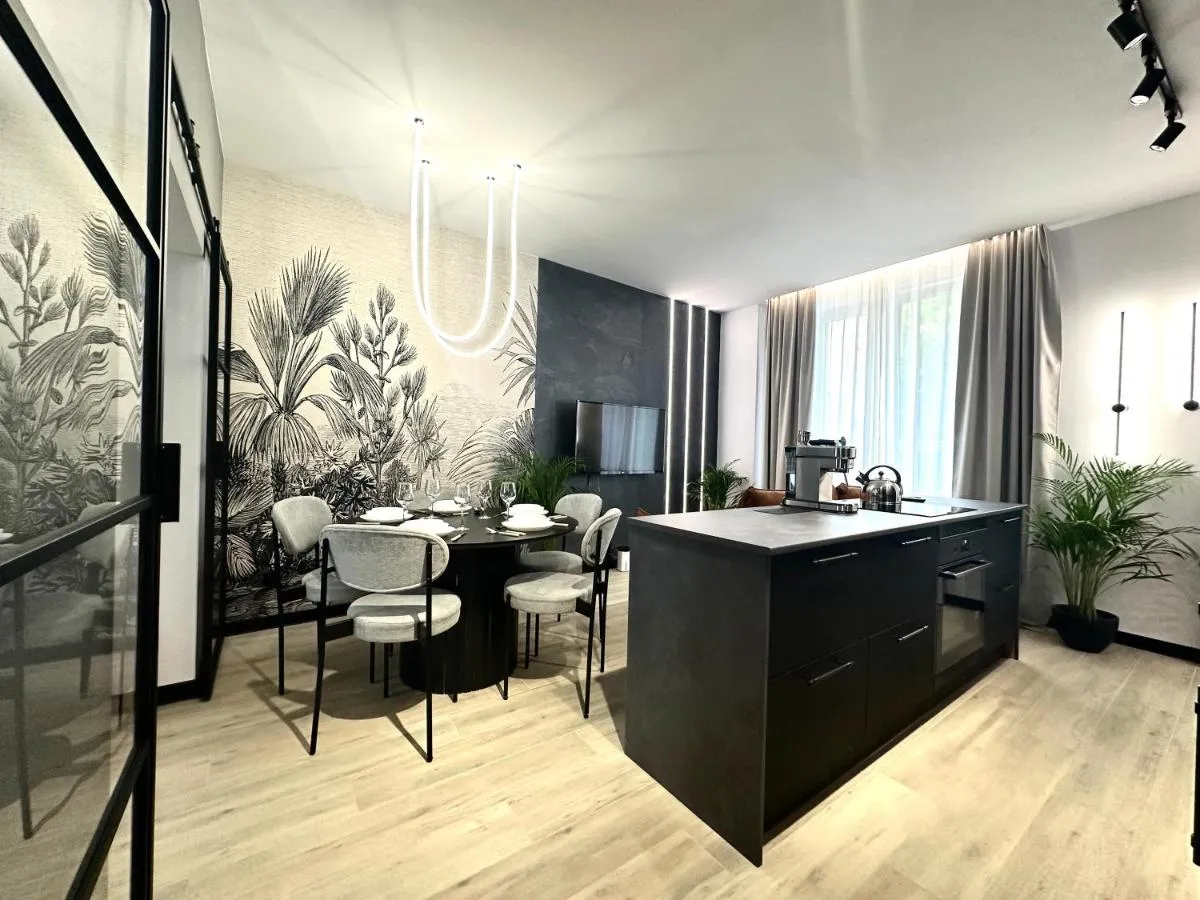 Image 2 of SZEWSKA Apartment ~ 200m Main Square ~ Self Check-In 20h