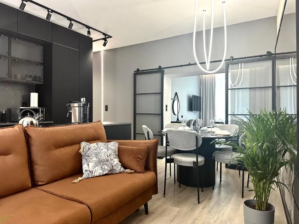 Image of SZEWSKA Apartment ~ 200m Main Square ~ Self Check-In 20h