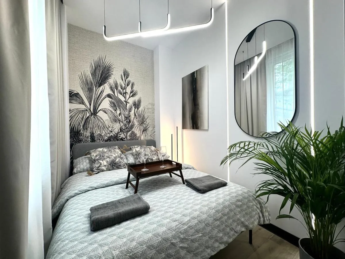 Image 1 of SZEWSKA Apartment ~ 200m Main Square ~ Self Check-In 20h