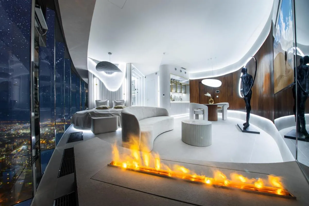 Image 4 of Sky Tower – 48 Piętro Penthousy z Prywatna SPA – ADULT ONLY