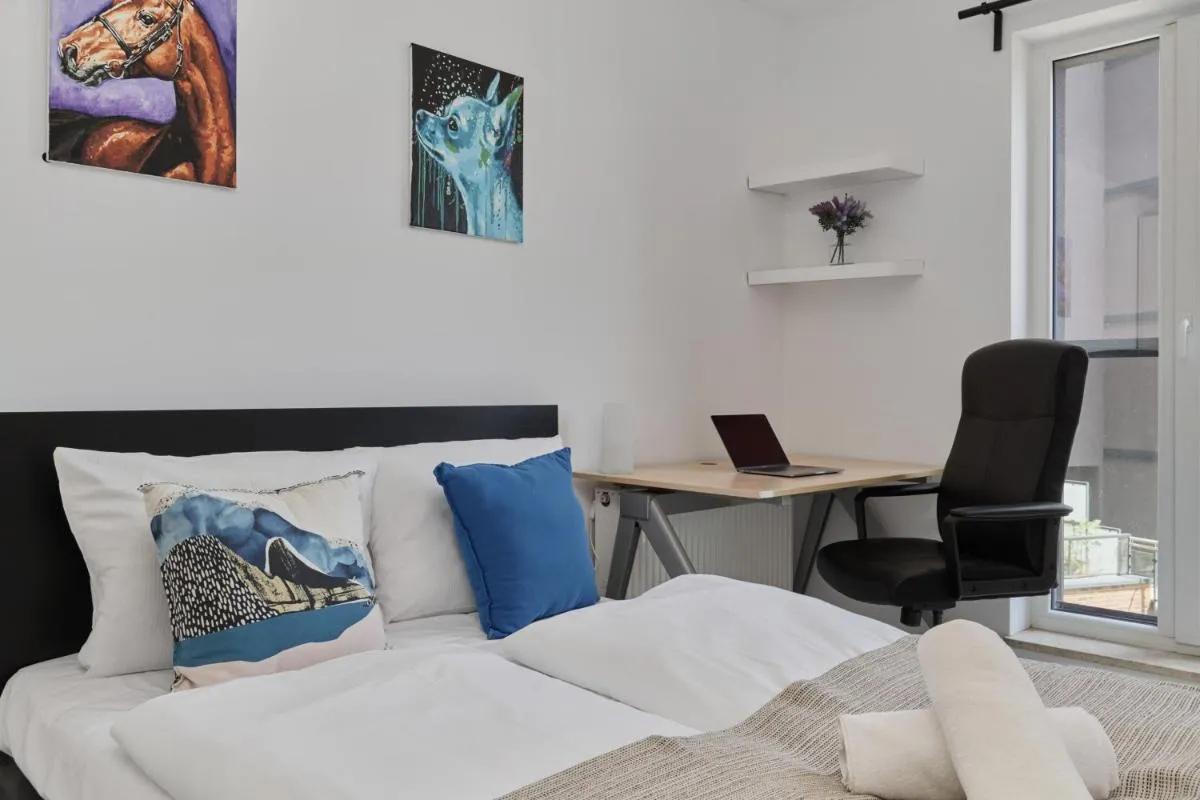 Image 6 of Spacious Apartment Dmowskiego by The River with Parking & Balcony by Noclegi Renters