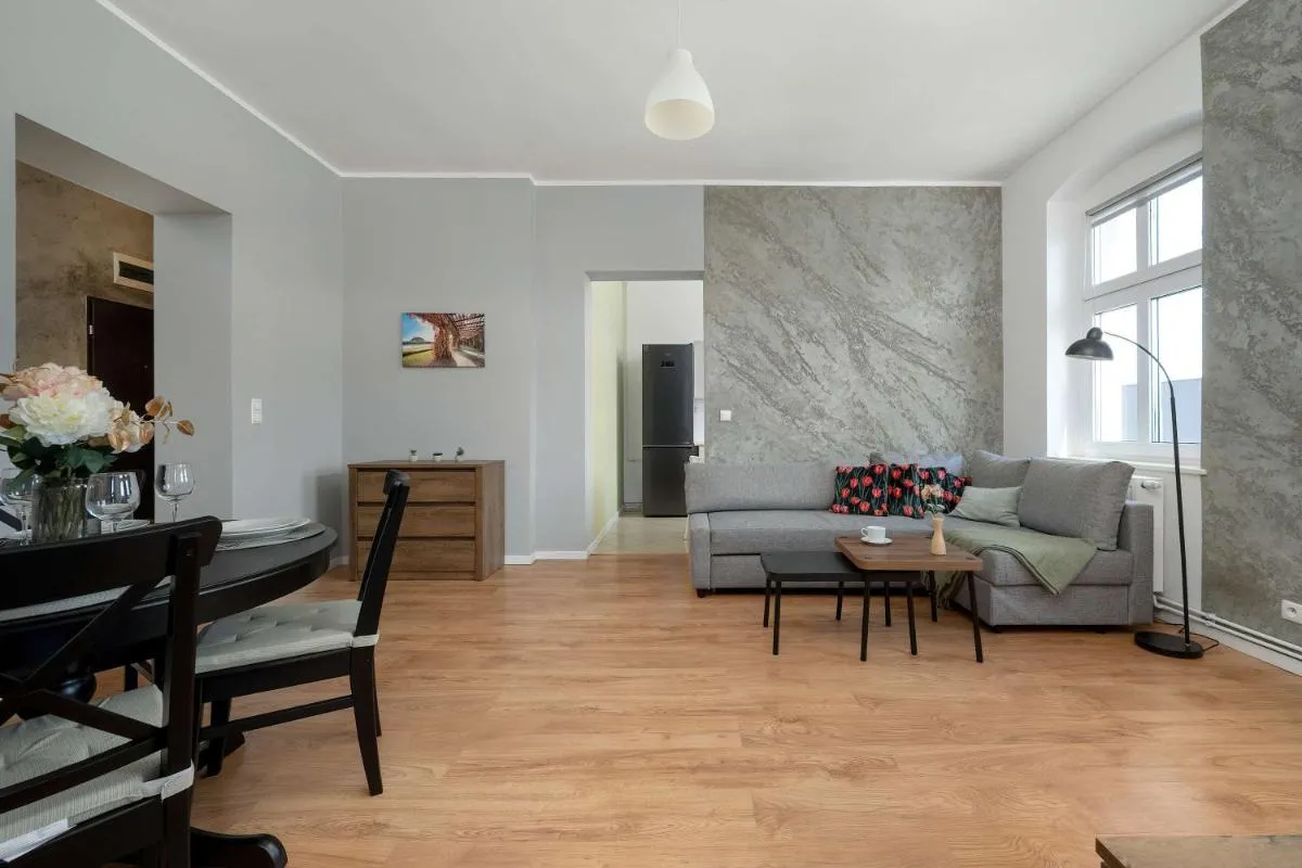Image 5 of Spacious Apartment with WiFi & Smart TV Remote Working by Noclegi Renters