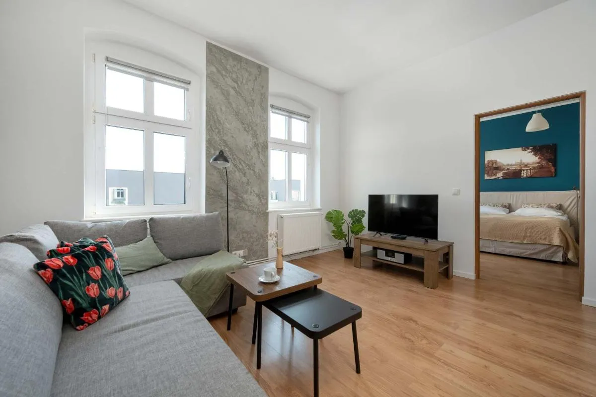 Image 6 of Spacious Apartment with WiFi & Smart TV Remote Working by Noclegi Renters