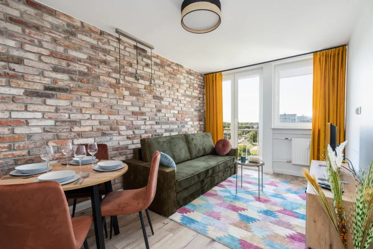 Image 2 of Stylish Apartment near Wroclavia for 4 Guests by Noclegi Renters