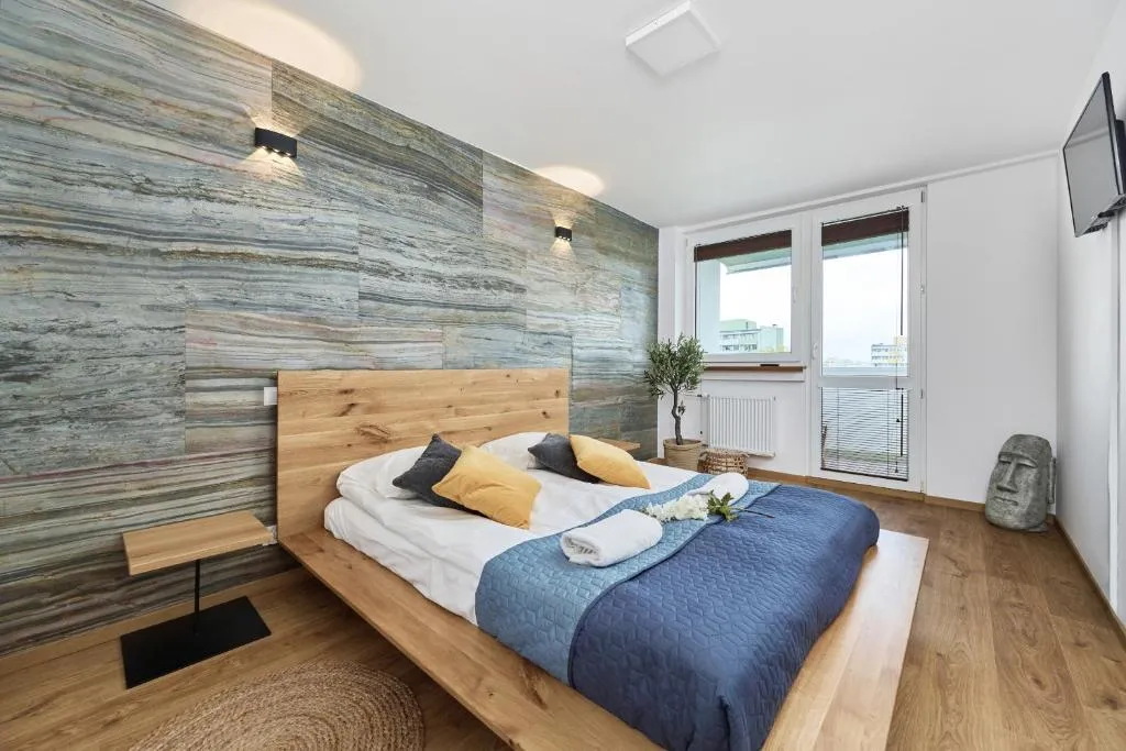 Image of Stylish Kwiska Apartment Wrocław by Noclegi Renters