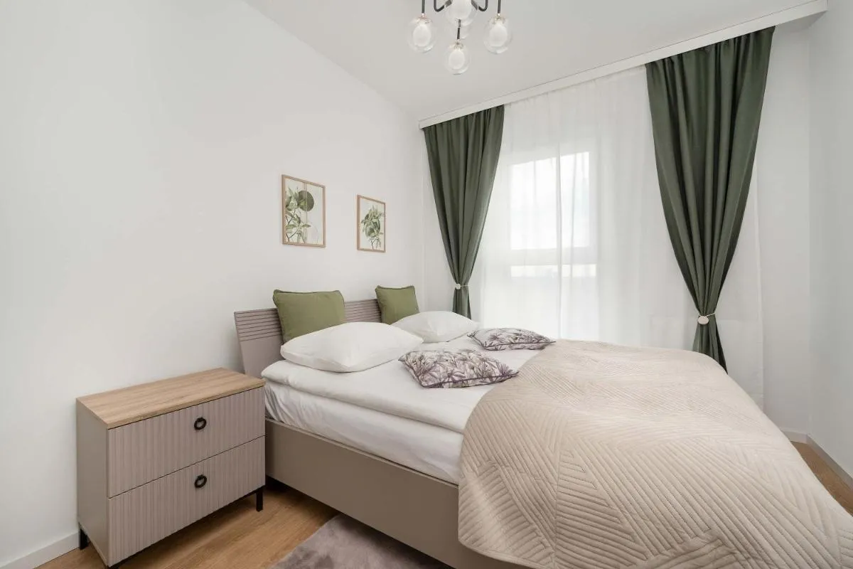 Image 1 of Stylowy Apartament z Widokiem Browary Wrocławskie by Renters Prestige