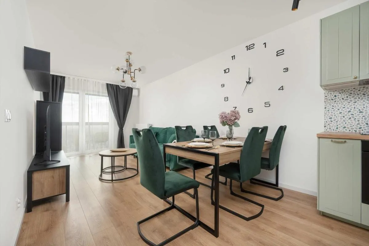 Image 5 of Stylowy Apartament z Widokiem Browary Wrocławskie by Renters Prestige