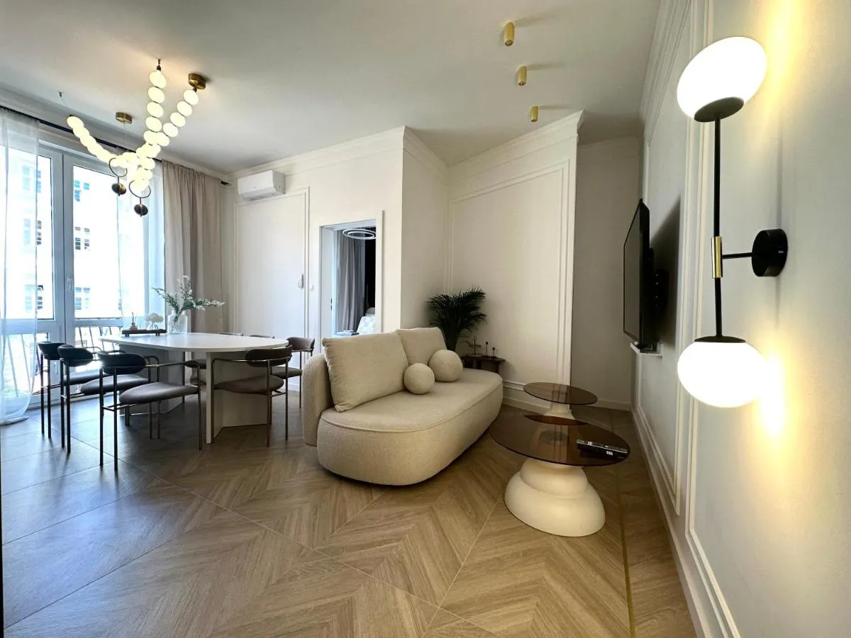 Image 2 of Świdnicka Apartment – 200m Main Square – Self Check-In 20h