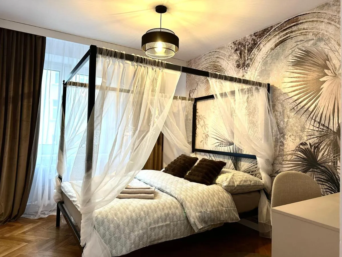 Image 4 of Świętego Mikołaja Apartment – Self Check-In 20h