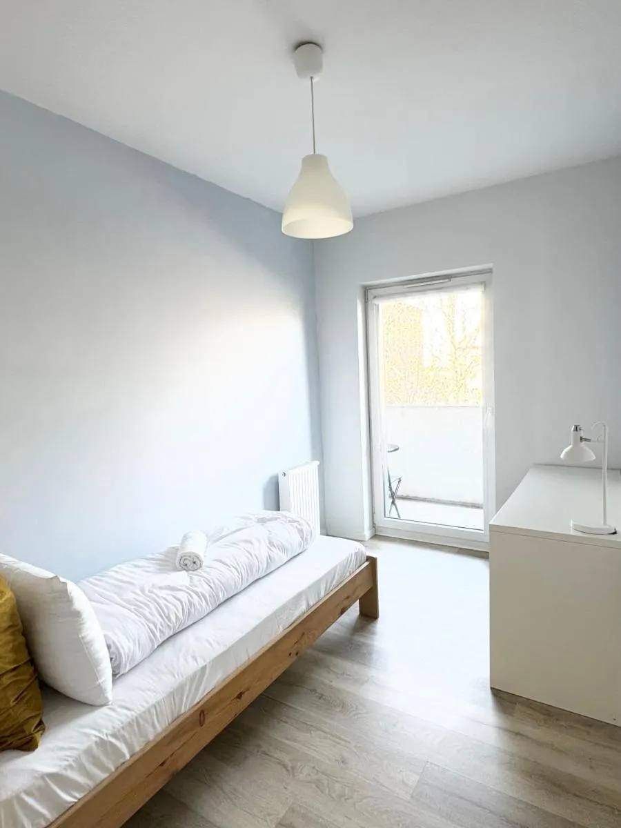 Image 6 of The Grand Martini Apartment – Family & Work Space – 2 Bedrooms, 2 Bathrooms, 2 Parking Places – Twoja przestrzeń dla rodzin i biznesu – everything you need for work and family comfort