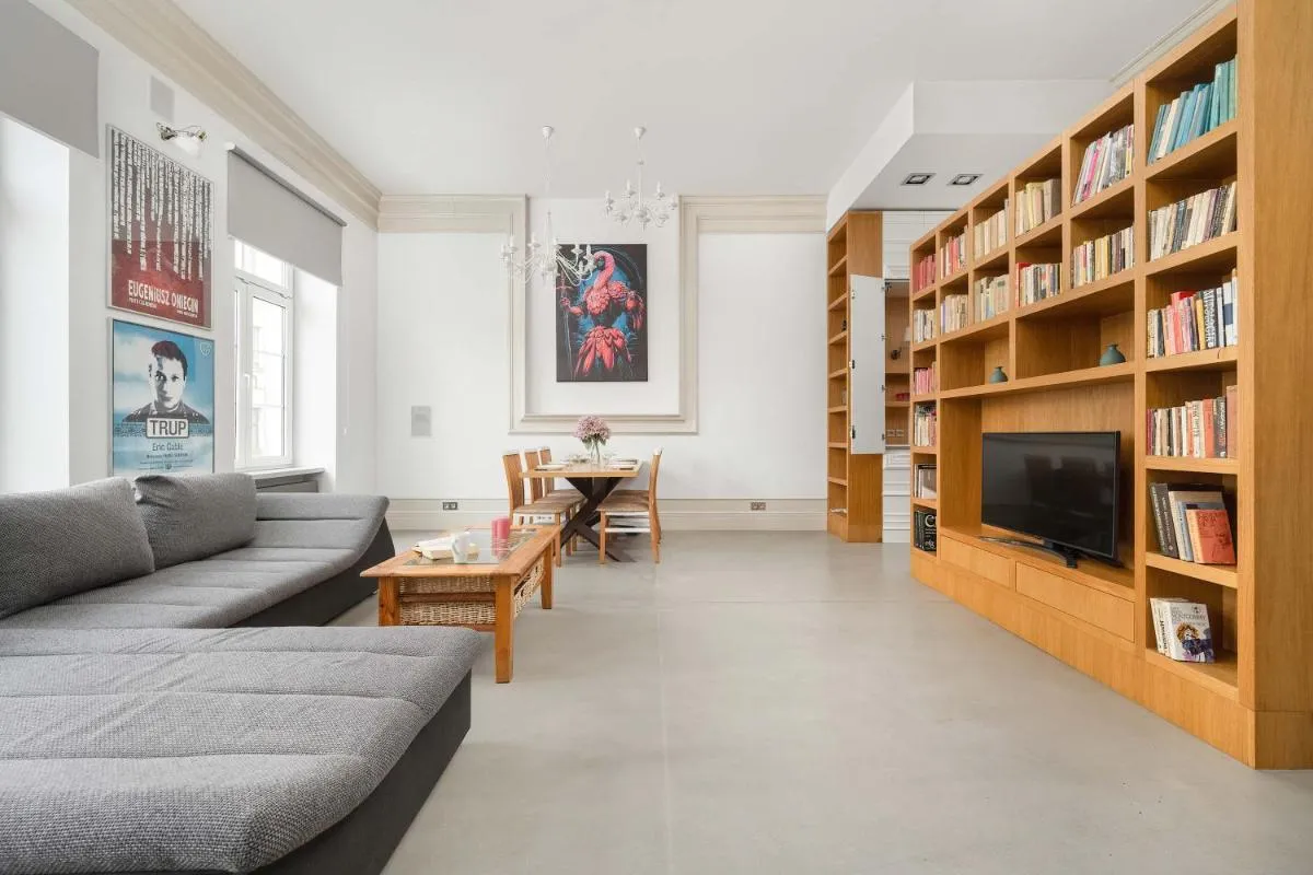 Image 4 of Unique and Bright Library Apartment Near Old Town in Wrocław by Noclegi Renters