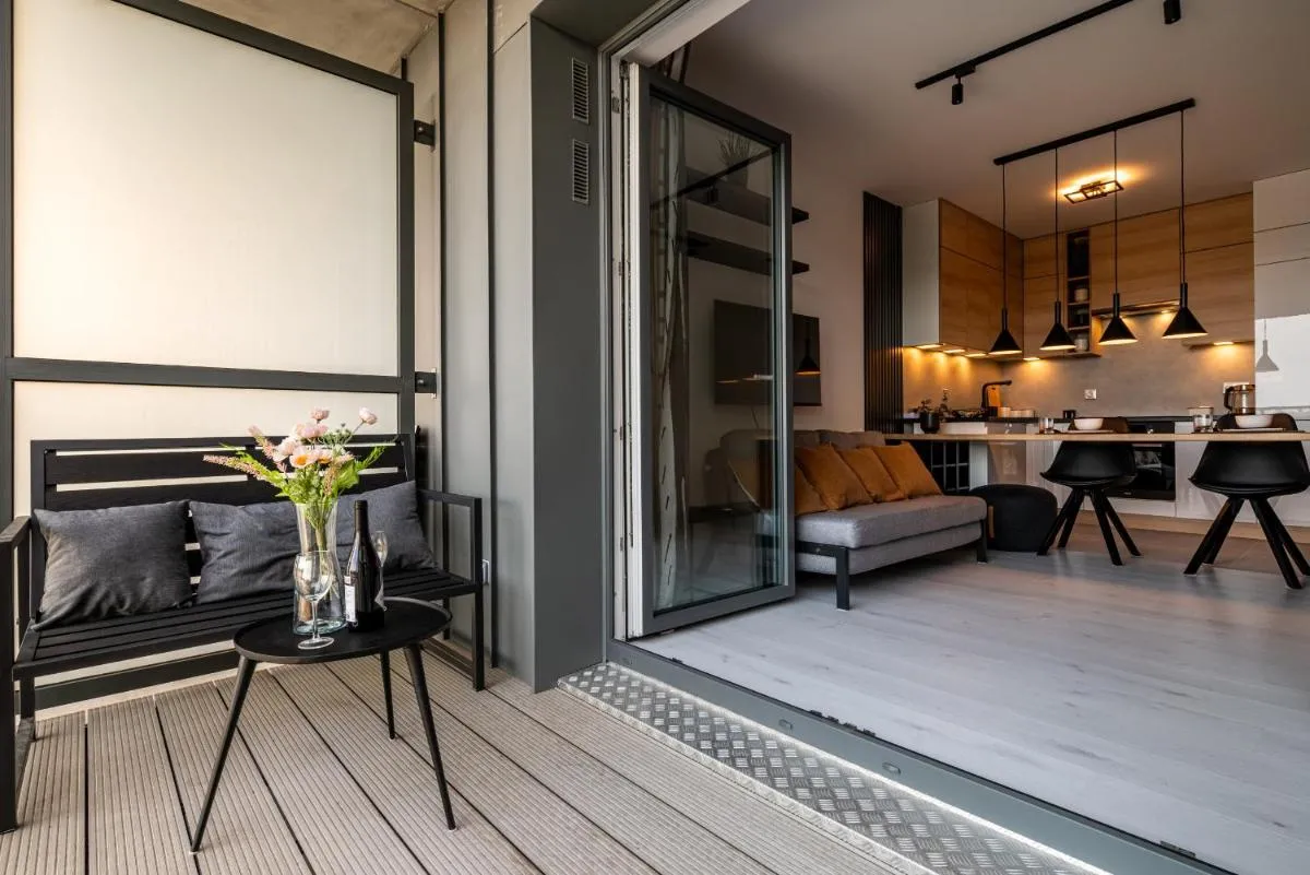 Image 2 of Wrocław Studio – Balcony, Fitness – by Rentujemy