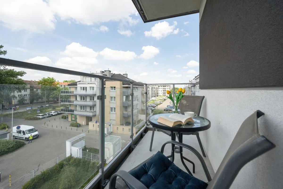 Image 3 of Wyjątkowy Apartament z Parkingiem dla 6 osób by Noclegi Renters