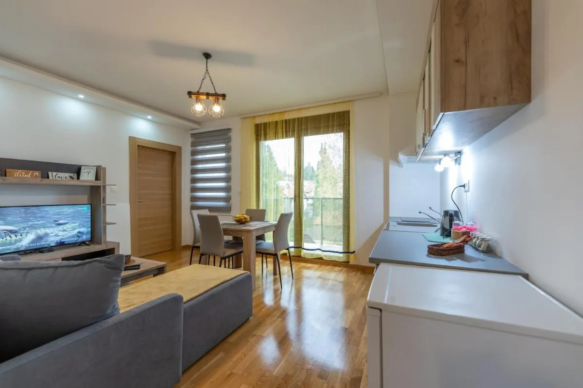 Photo 4 of Apartmani Oktobar 06