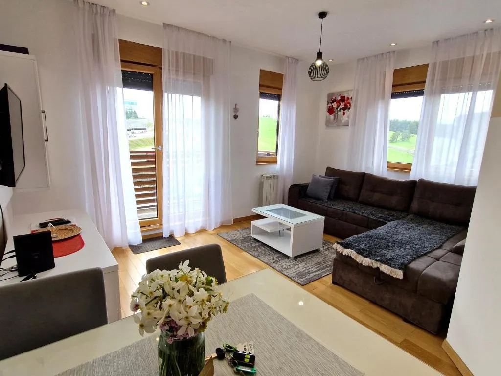 Image 1 of Apartment GEA 24 Zlatibor sa garažom