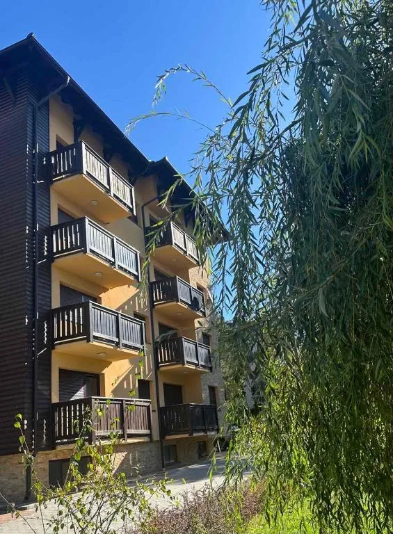 Apartment Mountain Dreams