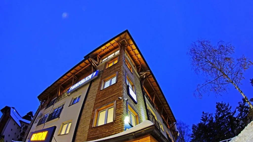 Apartments Bramar