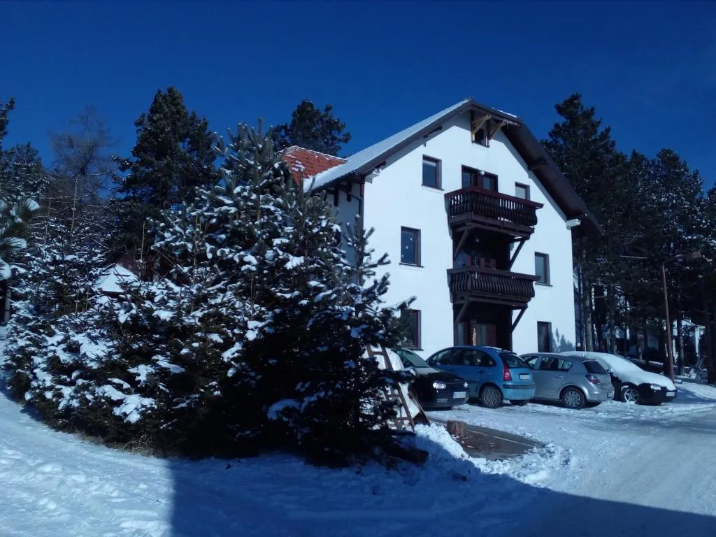 Apartments Madera