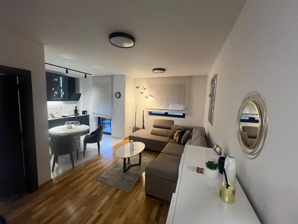 Golden Forest apartman 7