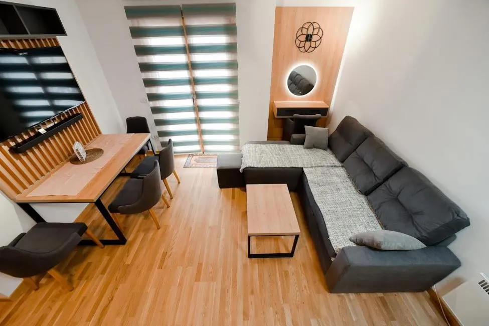Photo 5 of Gorski Elegance 1