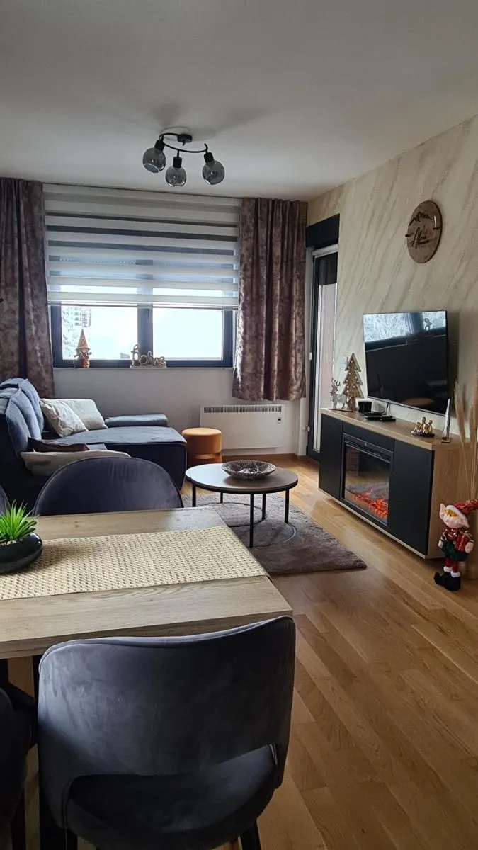 Photo 4 of Holiday Residence Zlatibor free garage