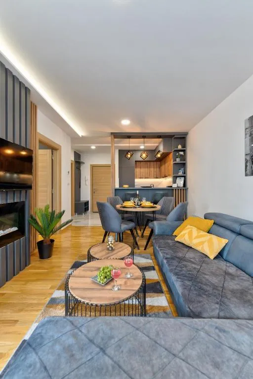 Image 1 of K-lux apartman