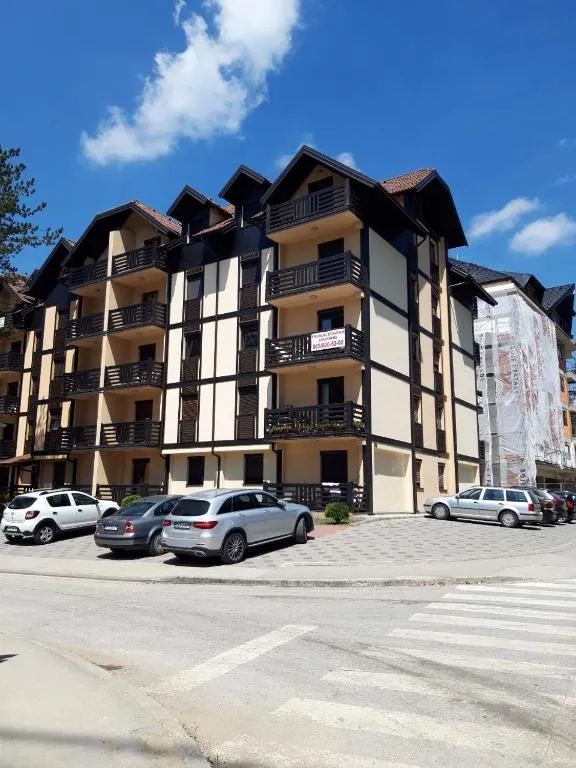 Image 1 of MD Apartman