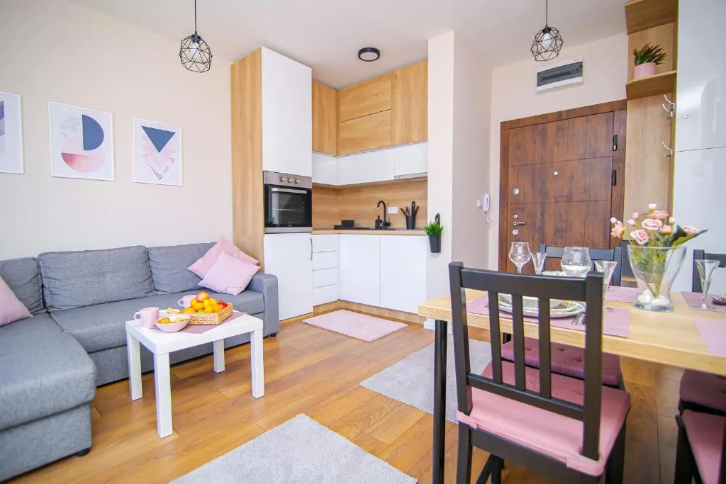 Narcis 18 – Novonamesten apartman sa prelepim panoramskim pogledom
