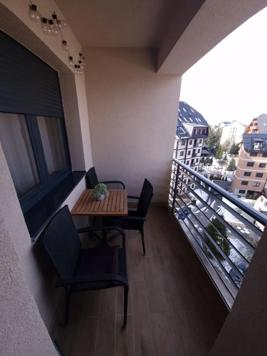 Photo 4 of Relax Residence Zlatibor Free Parking Garage