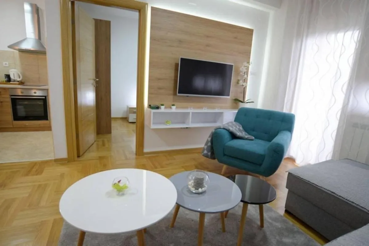 Photo 5 of Sunny Apartment 18