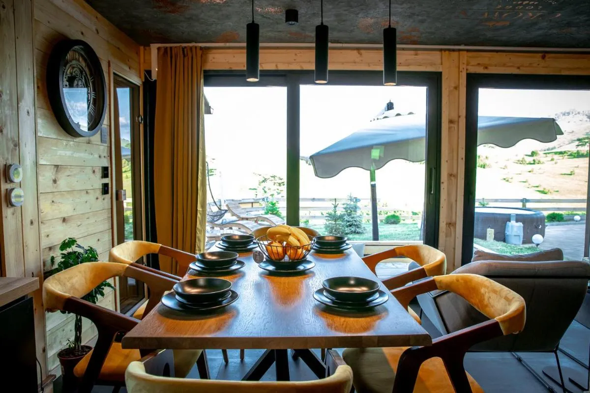 Photo 4 of The Crown Lodge