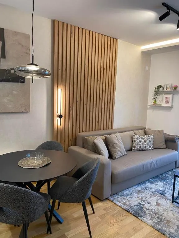 Image 1 of Titova Vila – Golden Peak Residence