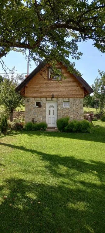 Image 1 of Vikendica Raković