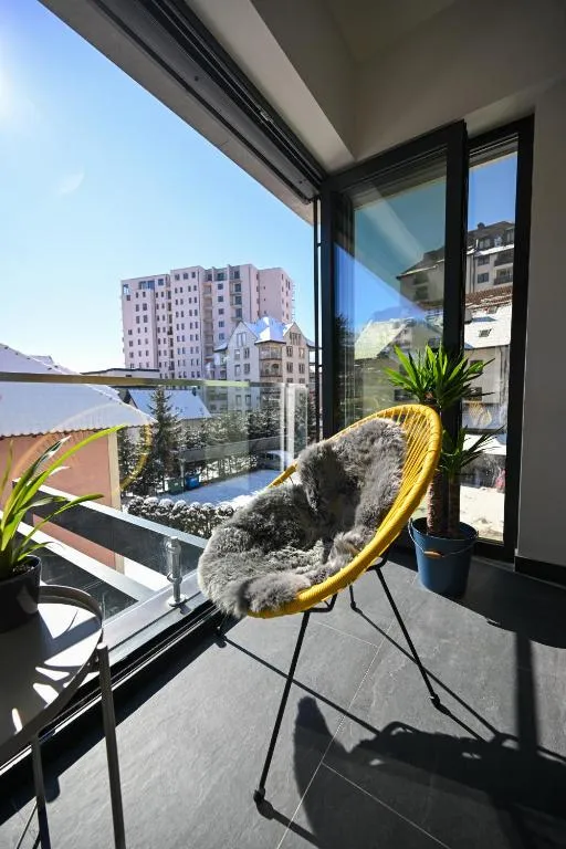 Image 1 of Zlatibor Centar, Garaza, Balkon, Kompis Apt